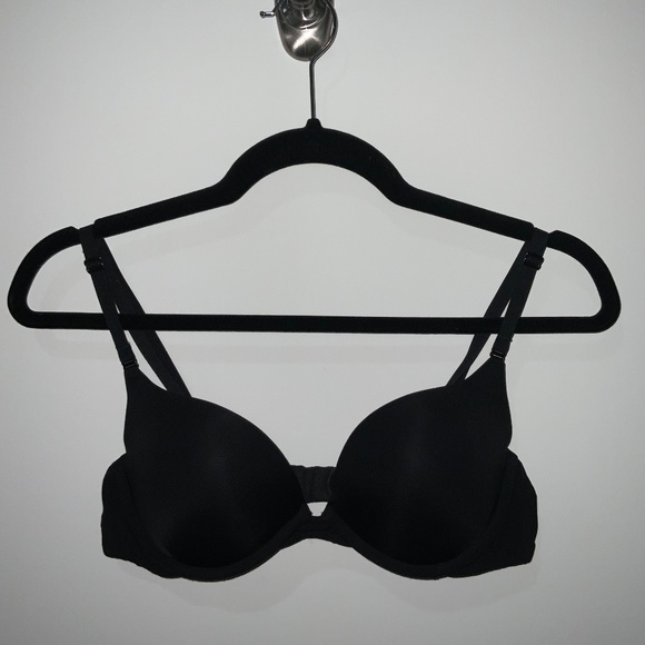 VICTORIAS SECRET PINK BRA